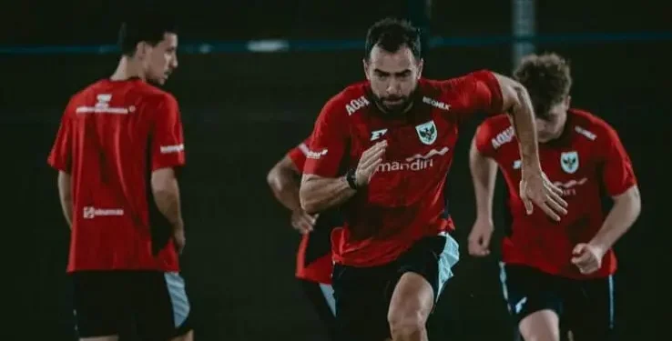 Prediksi susunan pemain laga Timnas Indonesia vs Arab Saudi yang tersaji di Ronde 4 Kualifikasi Piala Dunia 2026 Zona Asia, Kamis (9/10/2025) dini hari. /Foto: Instagram @timnasindonesia.