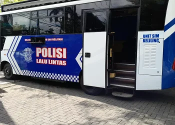 Jadwal layanan SIM Keliling Kota Malang hari Rabu, 29 Oktober 2025, ketahui syarat lengkap perpanjangan SIM A dan C agar proses cepat. /Foto: Tugumalang.id/Bagus Rachmad Saputra.