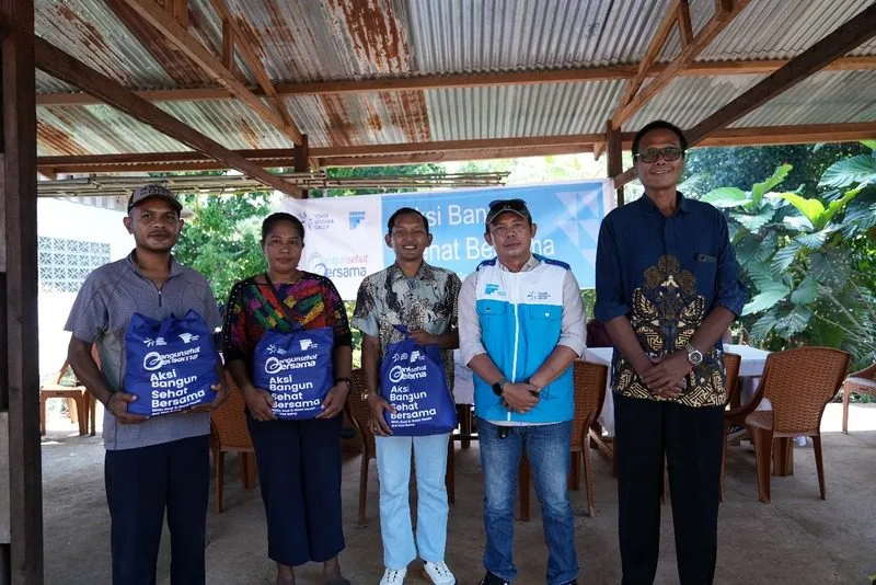 Penerima manfaat CSR TBIG dalam layanan kesehatan di Kabupaten Jayapura, Provinsi Papua. (Foto: dok TBIG)