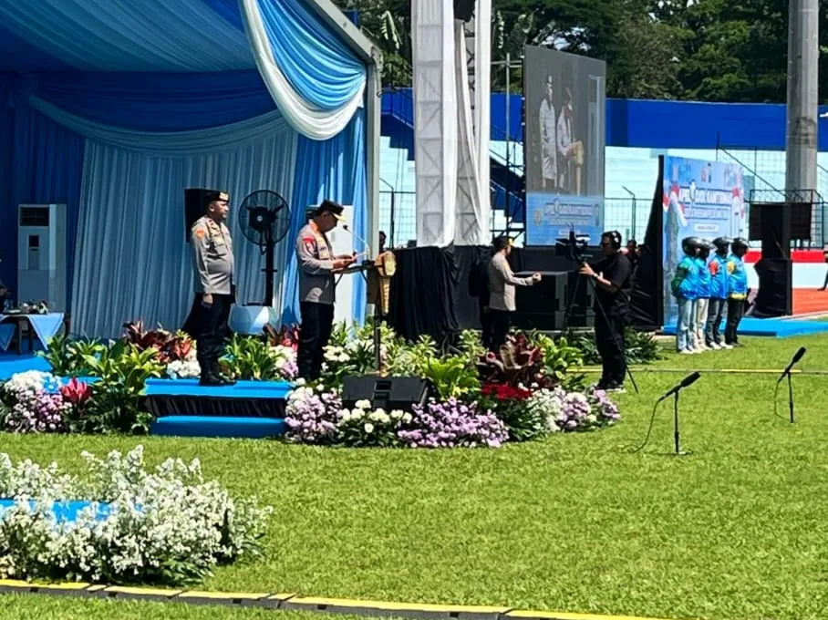 Kapolri Jenderal Listyo Sigit Prabowo gandeng ojol jaga Kamtibmas. (Foto/M Sholeh)