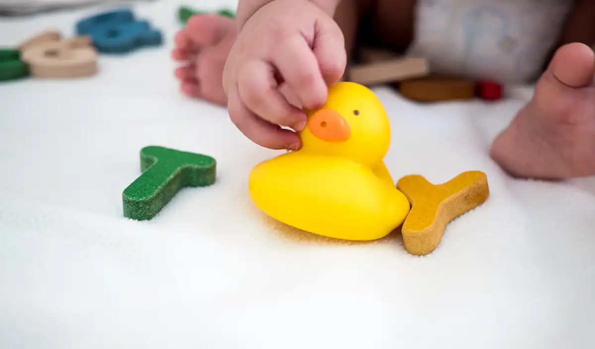 Paparan Plastik di Mainan bayi