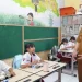Wakil Wali Kota Batu Heli Suyanto saat meninjau pelaksanaan program MBG di salah satu sekolah. Foto: Prokopim KWB