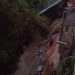 Bangunan rumah kos ambrol ke Sungai Braholo di Landungsari. Foto: BPBD Kabupaten Malang