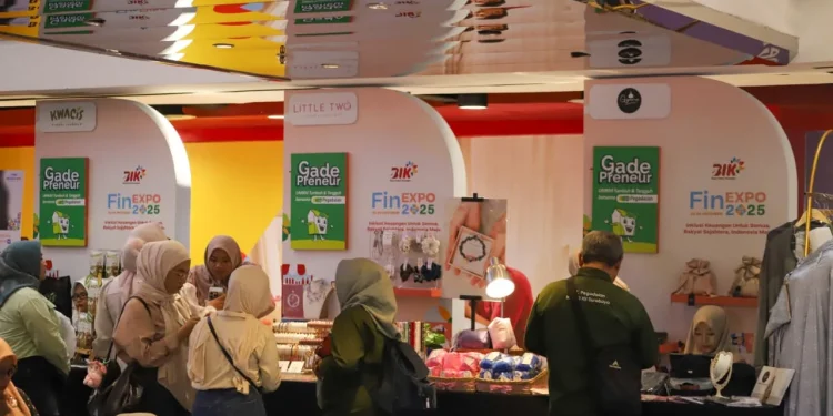 PT Pegadaian Kanwil XII Surabaya saat berpartisipasi dalam FinExpo Surabaya 2025. Foto/dok. Pegadaian