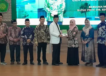 UIN Malang Luncurkan Program Pendampingan Pesantren, Menag RI: Sinergi Kampus dan Pesantren Sangat Penting