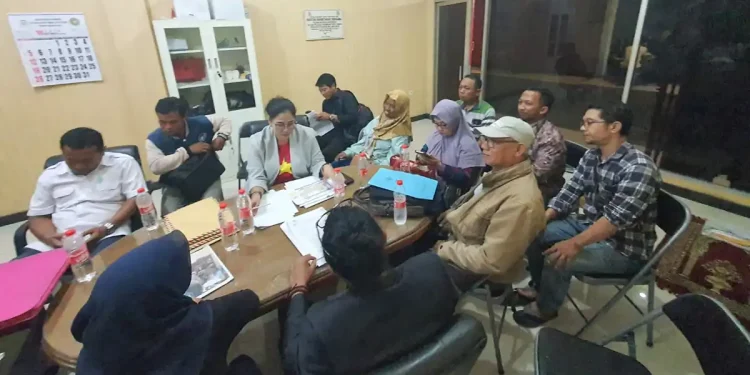 Para korban perumahan bodong