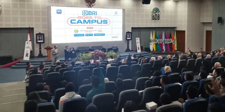 Sepak bola dan Mahasiswa UM