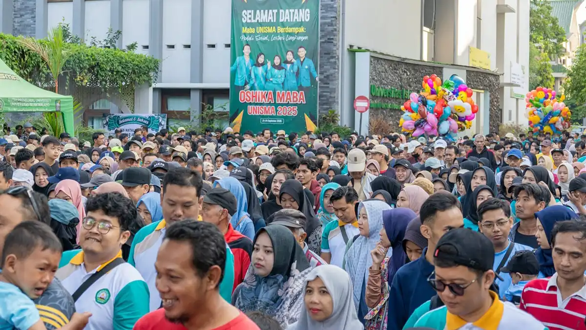 Fun Walk Dies Natalis ke-44 Unisma