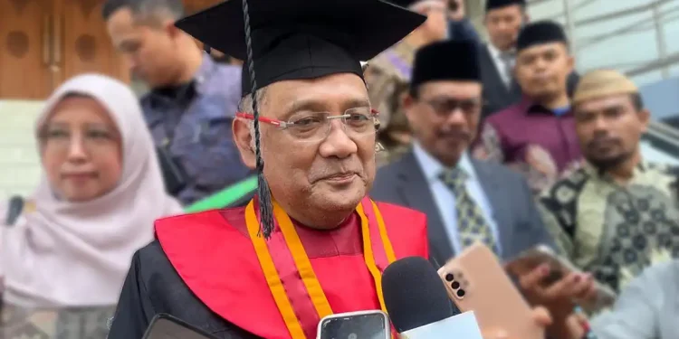 Menteri Haji dan Umroh Gus Irfan raih gelar doktor di UIN Malang
