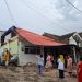 Sebagian besar atap rumah Bashori ditutup terpal. Foto: Aisyah Nawangsari Putri