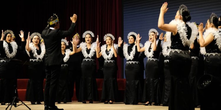 Paduan suara ITN Malang sabet dua medali emas. Foto/dok ITN Malang