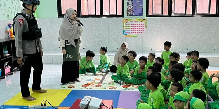 PAUD IT Insan Permata Malang gelar Parent Day Hari Ayah dengan tema Ayahku Sahabatku untuk mempererat bonding ayah dan anak melalui kegiatan edukatif dan menyenangkan. /Foto: Tugumalang.id/Bagus Rachmad Saputra