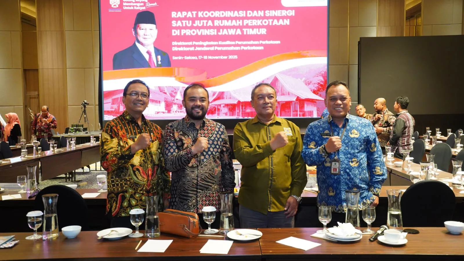 Wawali Kota Batu Heli Suyanto saat memaparkan komitmen percepatan penyediaan hunian layak bagi masyarakat berpenghasilan rendah. Foto: Prokopim KWB