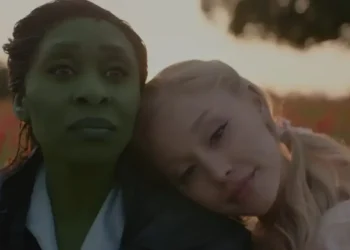 Cynthia Erivo dan Ariana Grande dalam film Wicked: For Good. Foto: Universal Pictures