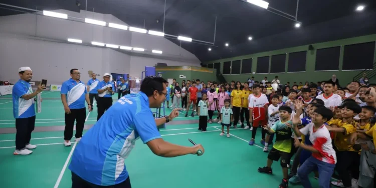 Wali Kota Batu Nurochman membuka kejuaraan Wali Kota Batu Open 2025. Foto: Dok.