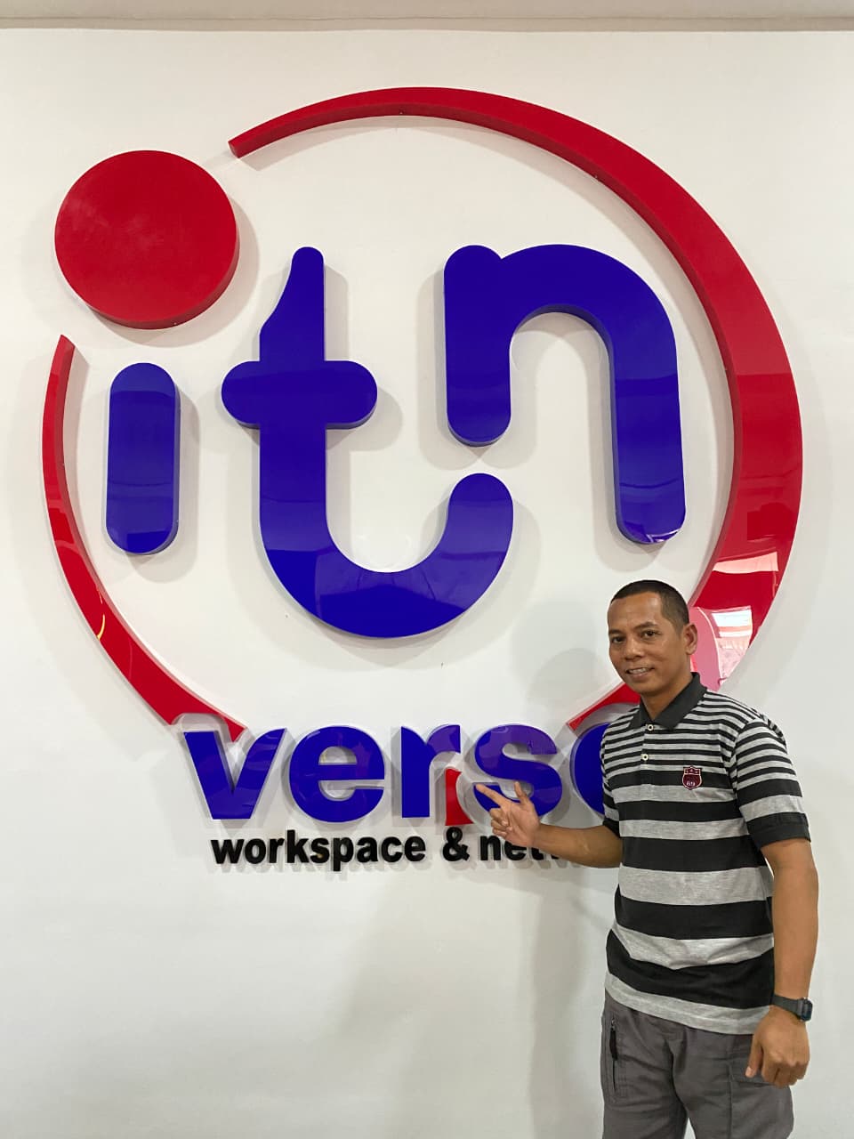 Abdul Aziz, ST alumni ITN Malang, saat berkunjung ke ITN Malang. Foto/dok. ITN malang