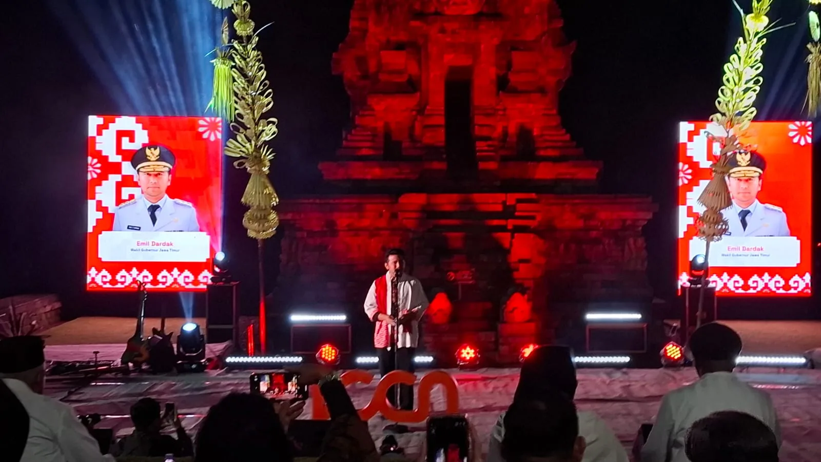 Wakil Gubernur Jawa Timur, Emil Dardak saat memberikan keynote speech. Foto: Aisyah Nawangsari Putri