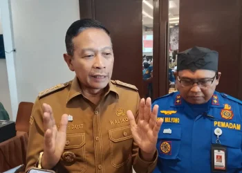 Wali Kota Malang, Wahyu Hidayat mendorong pembentukan Dinas Pemadam Kebakaran Kota Malang. (Foto/M Sholeh)