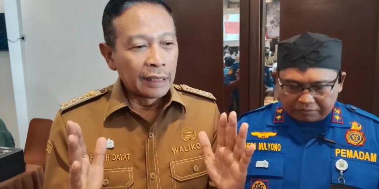 Wali Kota Malang, Wahyu Hidayat mendorong pembentukan Dinas Pemadam Kebakaran Kota Malang. (Foto/M Sholeh)