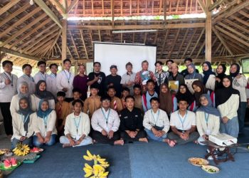 DEMA UIN Malang menginisiasi Kampus Alam di Desa Sidodadi, Kecamatan Gedangan, Kabupaten Malang. Foto/dok UIN Malang