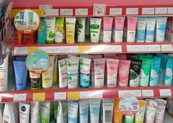 Ilustrasi face wash remaja. (Foto/Pinterest)