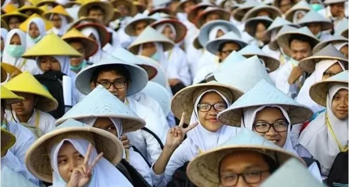 Persyaratan dan jadwal pendaftaran SNBP 2026, terdapat aturan baru yang wajib diketahui calon mahasiswa baru. /Foto: Pinterest/ZettaCamp