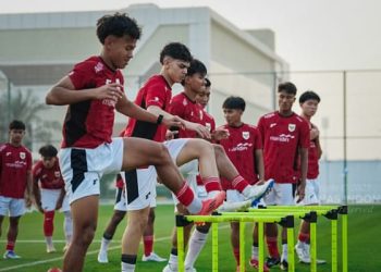 Duel seru bakal tersaji di laga kedua Grup H Piala Dunia U-17 2025 yang menyuguhkan laga Timnas Indonesia U-17 vs Brasil pada Jumat (7/11/2025) malam. /Foto: Dok. PSSI