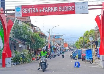E-parkir alun-alun Kota Batu