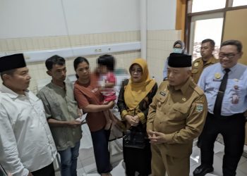 Bocah 7 tahun di Bululawang yang derita hidrosefalus tengah dirawat di RSSA. Foto: Aisyah Nawangsari Putri