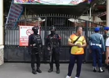 Kronologi dan fakta kasus ledakan di SMA 72 Jakarta pada hari Jumat (7/11/2025) kemarin yang mengakibatkan 54 korban mengalami luka-luka. /Foto: Dok. Humas Polri.