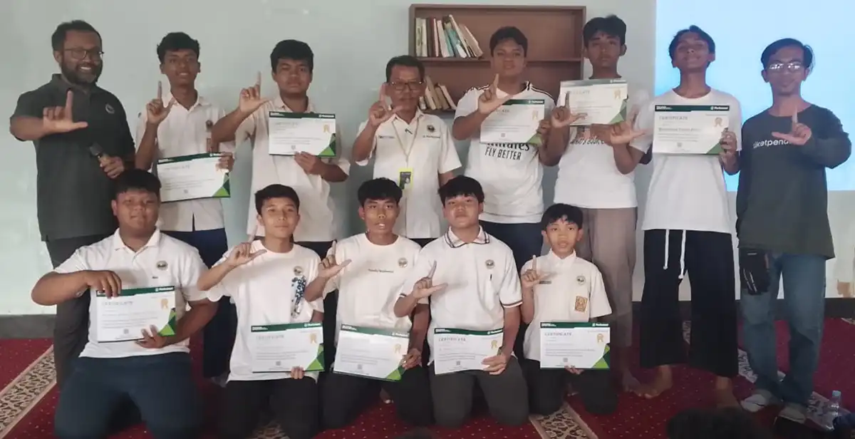 10 Siswa diganjar penghargaan Perhutani