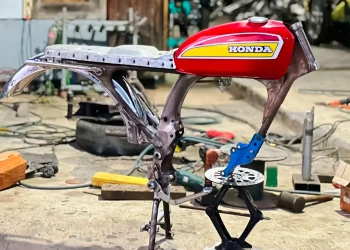 Ilustrasi Bengkel Honda CB. Foto/Instagram