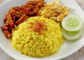 Rekomendasi nasi kuning enak di Lowokwaru, Kota Malang yang cocok dijadikan menu sarapan atau makan siang. /Foto: Pinterest/US Ssssji