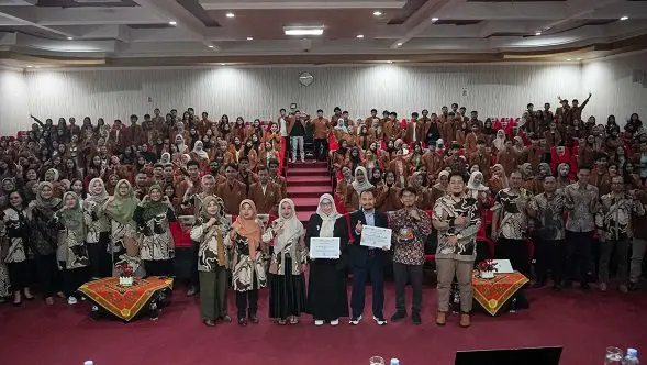 Gelar seminar nasional, FEB Unikama kupas tuntas masa depan rupiah di tengah percepatan ekonomi digital. /Foto: Dok.Unikama.