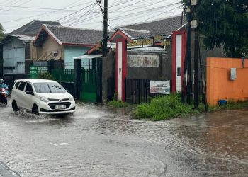 Prakiraan cuaca Malang, khususnya di Kota Malang pada hari Jumat, 12 Desember 2025 diperkirakan dalam kondisi hujan ringan. /Foto: Tugumalang.id/Bagus Rachmad Saputra.