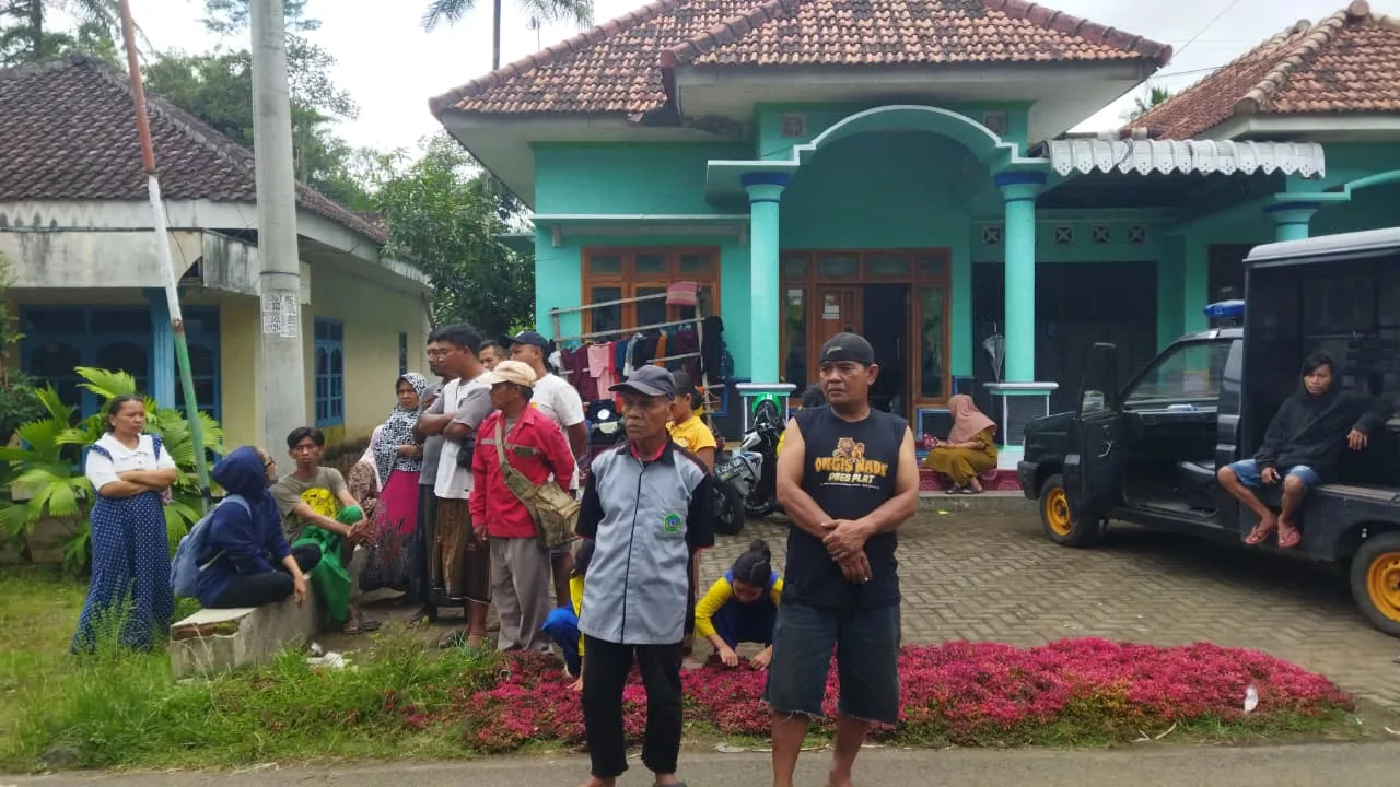 Lokasi penusukan seorang pria di Gondanglegi, Kabupaten Malang. Foto/ Muhammad Jazuli