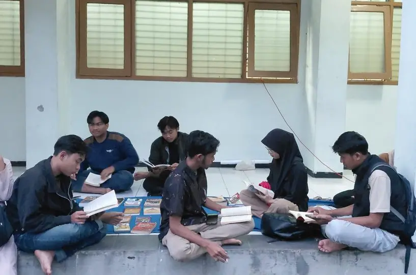 PMII Komisariat Sunan Ampel Malang UIN Malang galang dana untuk korban banjir Sumatera. Foto/dok