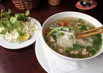 Seporsi pho, makanan khas Vietnam. Foto: Pixabay.com/Kasman