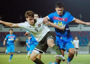 Legenda hidup Timnas Indonesia, Aji Santoso menanggapi kekalahan Timnas Indonesia U-22 dari Filipina di SEA Games 2025, sebut perlu adanya evaluasi menyeluruh untuk memperbaiki performa tim. /Foto: Tangkapan layar Instagram @timnasindonesia