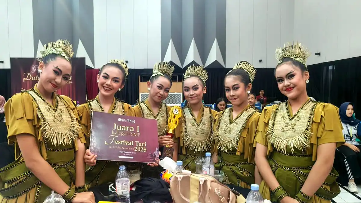 Juara 1 Kategori SMP
