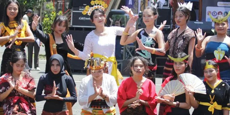 Mahasiswa Unikama