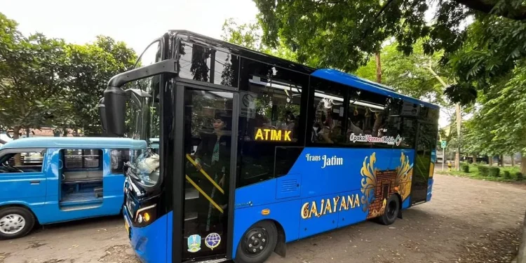 Rute Trans Jatim Koridor I Malang Raya yang memberi kemudahan bagi pelajar dan mahasiswa di Kota Malang karena melintasi beberapa sekolah dan kampus. /Foto: Tugumalang.id/Bagus Rachmad Saputra.