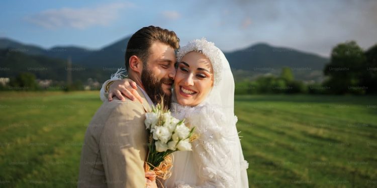 Ilustrasi pernikahan. Foto: Unsplash