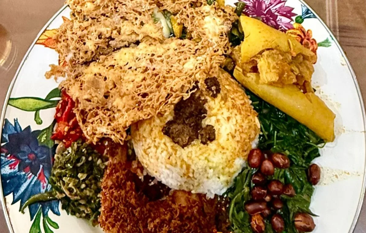 Nasi Kapau yang jadi menu andalan di Warung Kapau Kito Malang./Foto: Dok. Warung Kapau Kito.