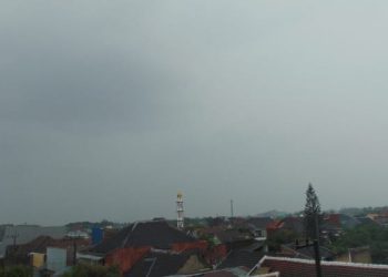 Prakiraan cuaca Malang, terutama di Kota Malang pada Senin, 5 Januari 2026 cenderung dominan berawan. /Foto: Tugumalang.id/Bagus Rachmad Saputra.