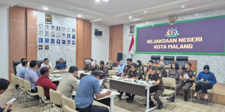 Rakor teknis penyamaan persepsi dalam mengimplementasikan KUHP baru. (Foto/dok. Kejari Kota Malang)