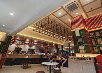Rekomendasi kopitiam Malang enak buat nugas kuliah yang nyaman dengan wifi kencang. /Foto: Google Review Ah Pek Kopitiam/Azka Adam.