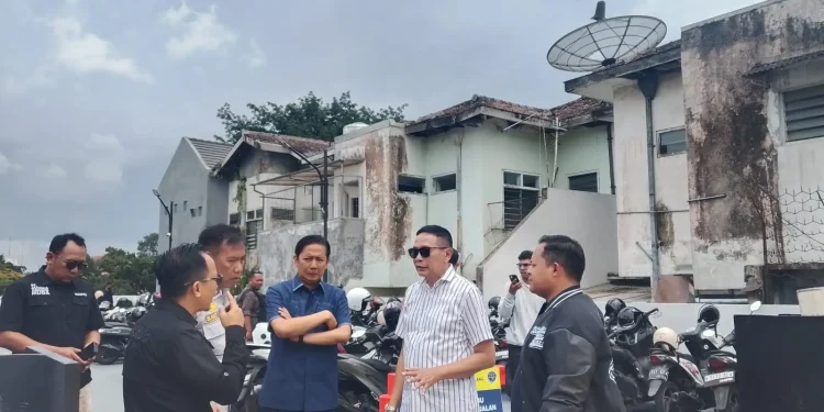 Wali Kota Malang, Wahyu Hidayat meresmikan Gedung Parkir Kayutangan. (Foto/M Sholeh)