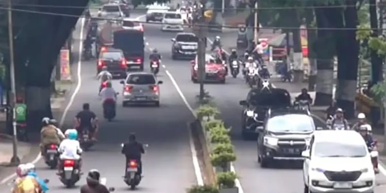 Aru lalu lintas kota batu