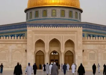 7 amalan Isra Miraj yang dianjurkan kepada umat muslim untuk mendekatkan diri kepada Allah SWT dan mendapatkan keberkahan. /Foto: Pinterest/Ak